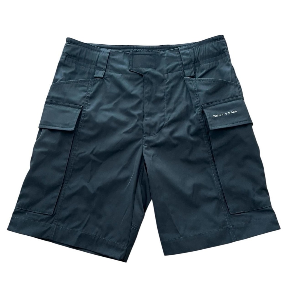 1017 Alyx 9SM Tactical Cargo Shorts in Black, Men's US 34 / EU 50 NWOT